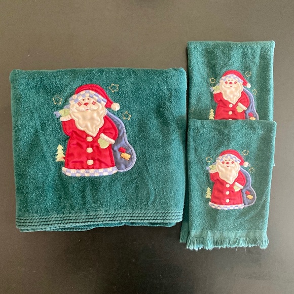 3 Pc. Embroidered Santa Bath Towel Set. - Picture 11 of 12